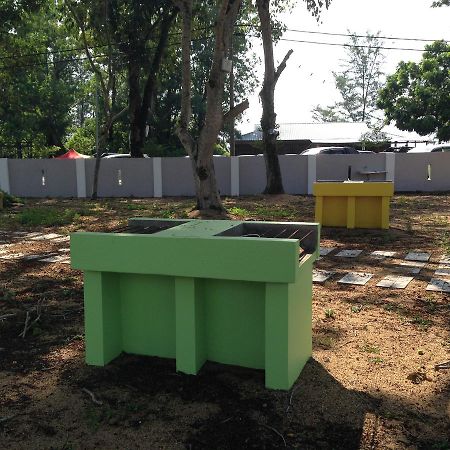 First Guest House Kuantan Esterno foto
