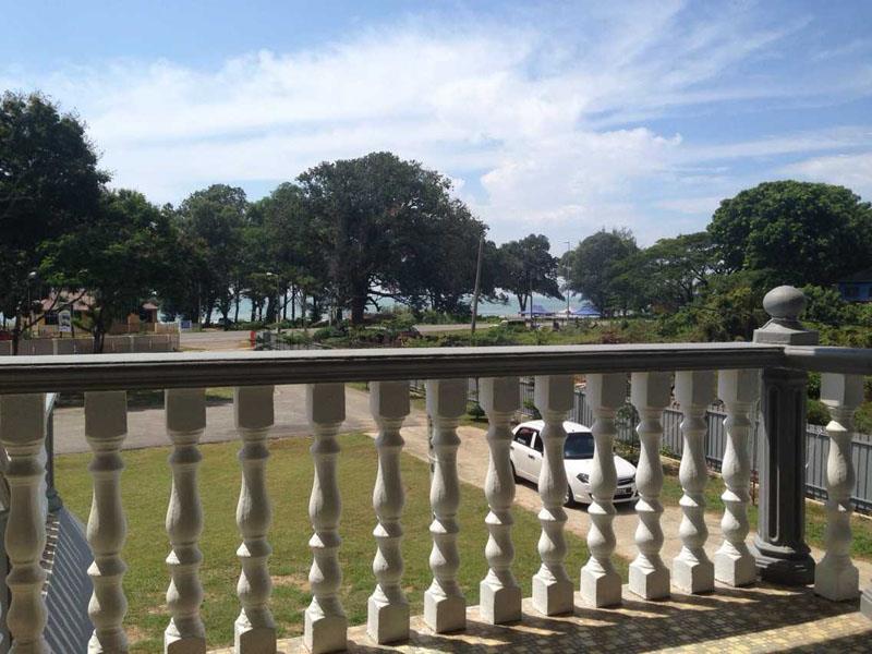 First Guest House Kuantan Esterno foto